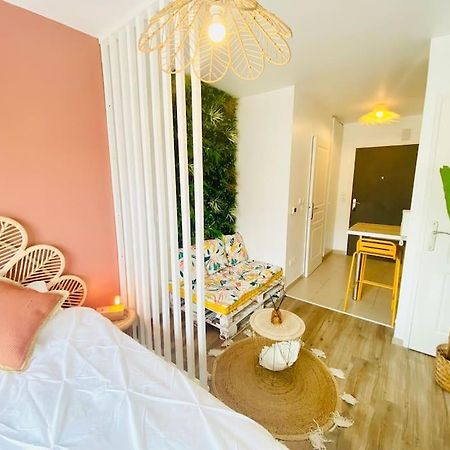 Lakaz Creole - Caen Centre Apartman Kültér fotó